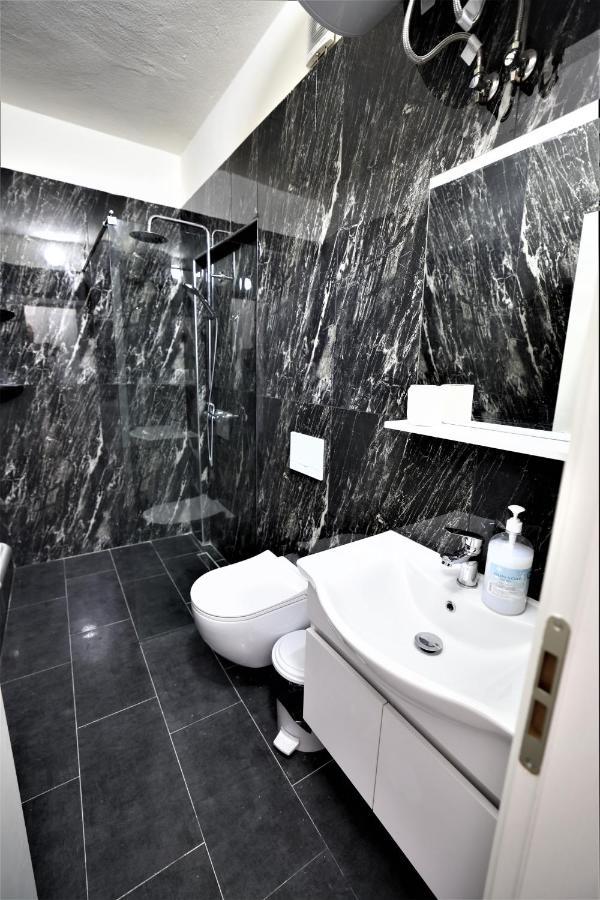 Lovely Studio In Tirana #1 Екстериор снимка